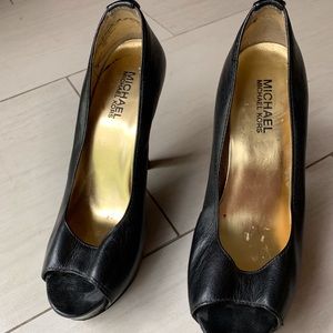 Michael Kors black peep toe pumps